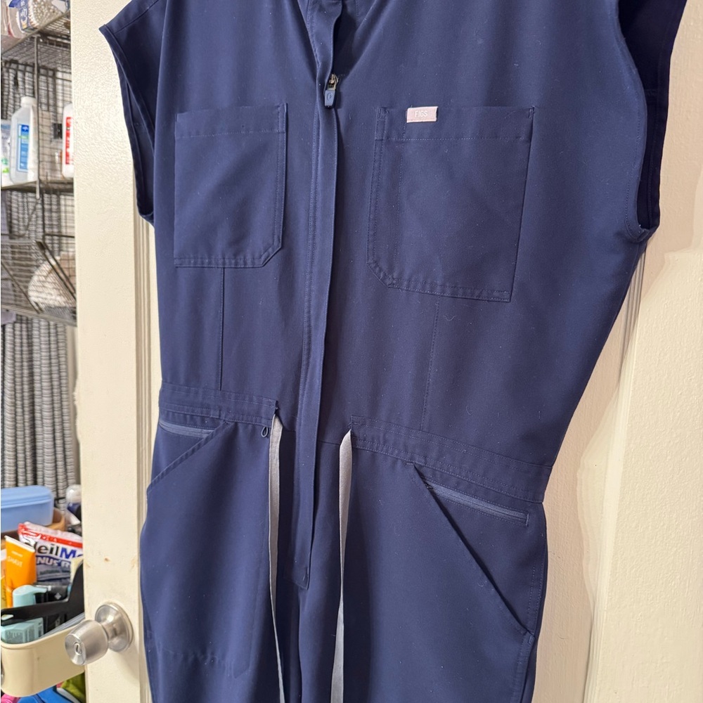 Figs Scrubs Rafaela Jumpsuit Navy - Picture 7 of 9